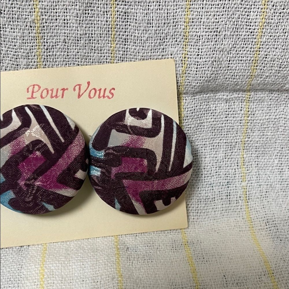 Vintage Pour Vous Geometric Patterned Earrings